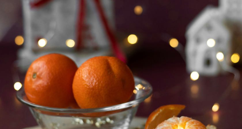 Мандариновые корки не выбрасываю, посыпаю солью — радуют до Нового года: шикарный лайфхак