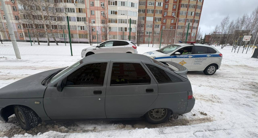 В Нижнекамске автомобилиста арестовали за повторное нарушение правил тонировки