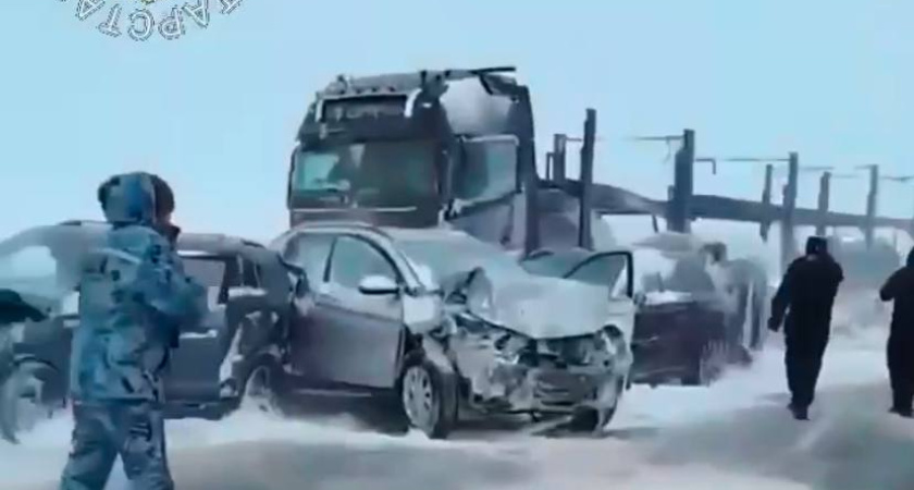 В Татарстане массовое ДТП унесло жизни четырех человек