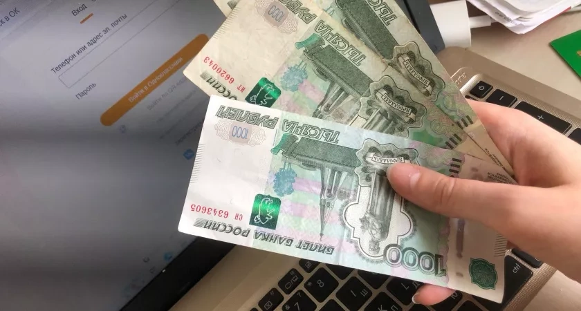 Жительница Челнов стала жертвой мошенников и потеряла 100 тысяч рублей