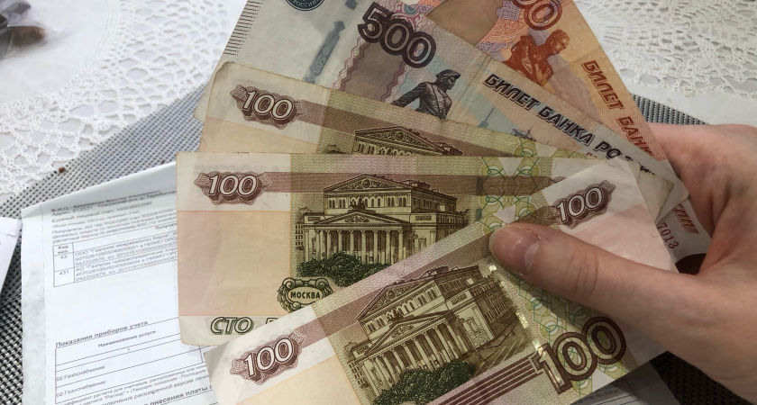 Соцфонд пересчитал пенсии тысячам женщин: кто уже получил прибавку и кому стоит проверить выплаты