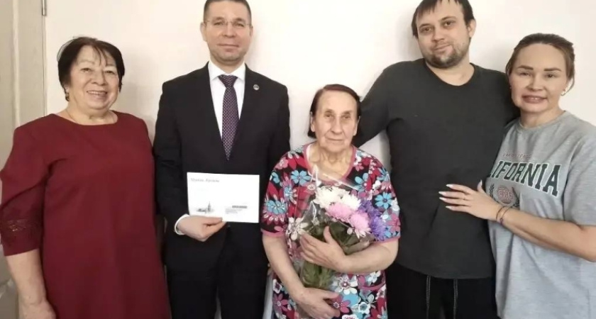 В Набережных Челнах 89-ый день рождения отмечает бывшая узница концлагеря