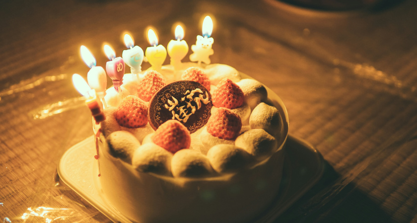 Праздновать дни рождения больше не модно: вот как проводят этот день умные люди