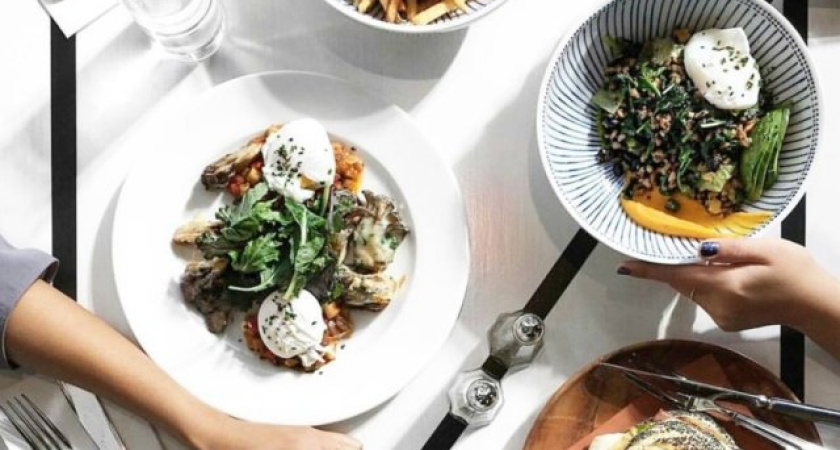 Где поесть: 14 бизнес-ланчей с самостоятельным выбором