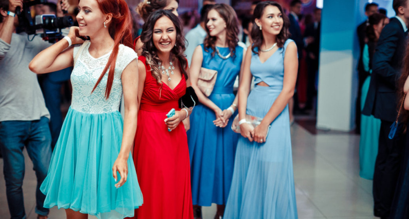 Цена наряда выпускниц в 2019 году