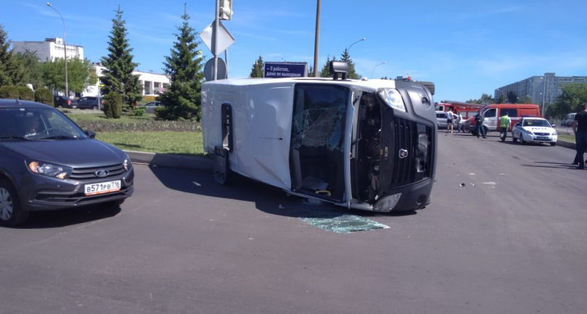 Сбили «маршрутку». Имеются пострадавшие.