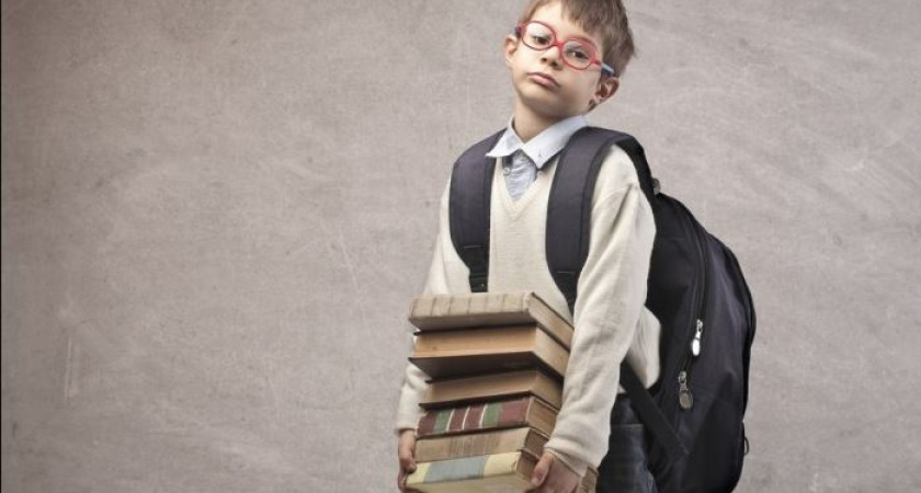 Сколько стоит собрать ребенка в школу в этом году?