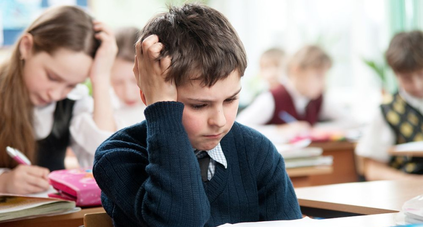 Российские школьники больше всех в мире переживают из-за оценок