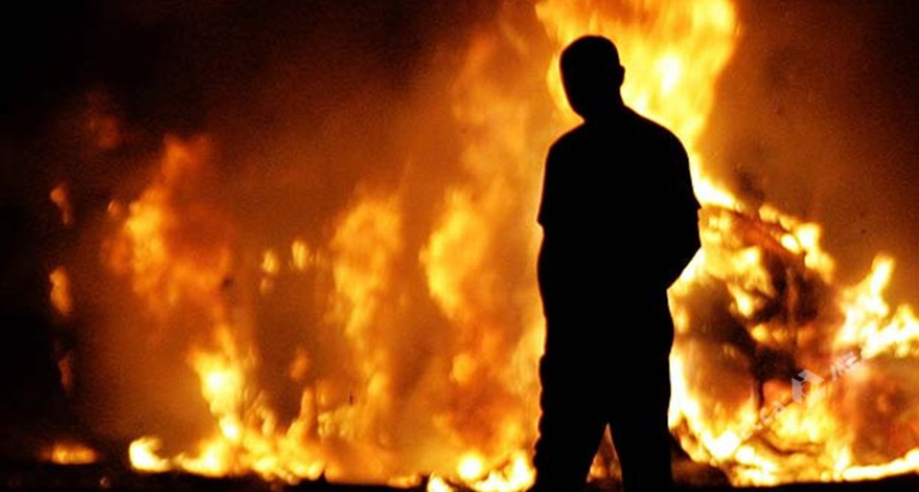 В Челнах разыскивают поджигателей чужого жилья