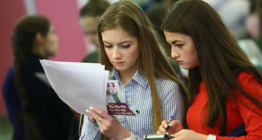 65% студентов с высокими баллами ЕГЭ поступили в ВУЗы своих регионов