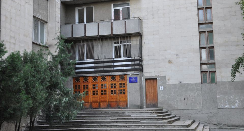 КФУ обязали отремонтировать общежития