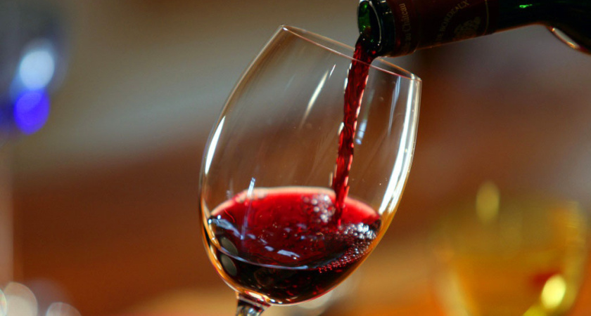 На каждого взрослого жителя Татарстана приходится до 20 литров алкоголя в год