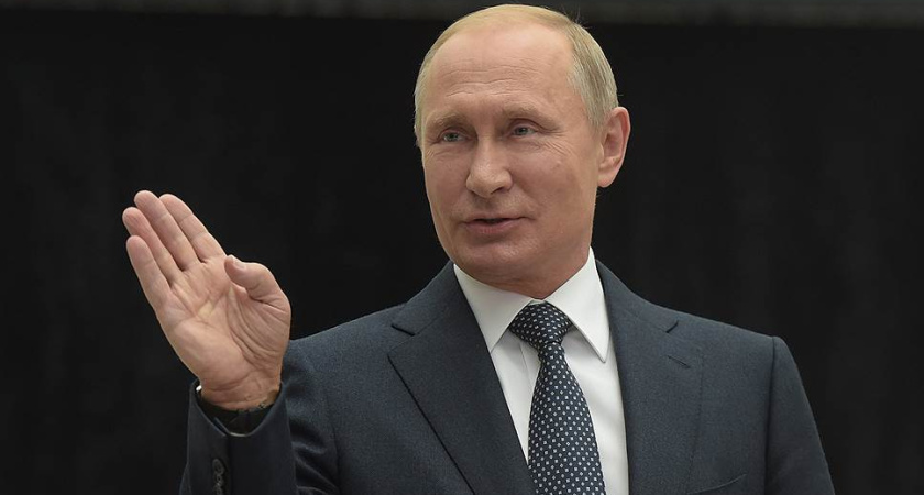 Путин потребовал закрывать «вузы-пустышки»