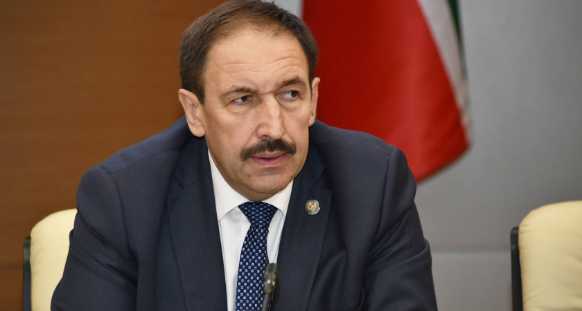 О чем Магдеев попросил премьер-министра на заседании?