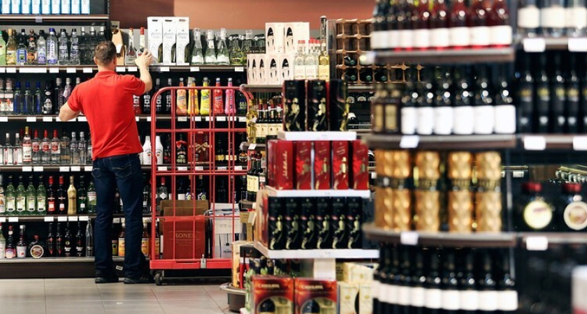 Неужели «алкомаркеты» запретят?