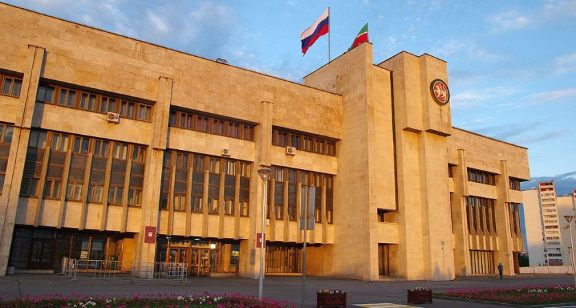 «Молились, наверное, в мэрии, чтобы не позвонили Путину из Челнов»