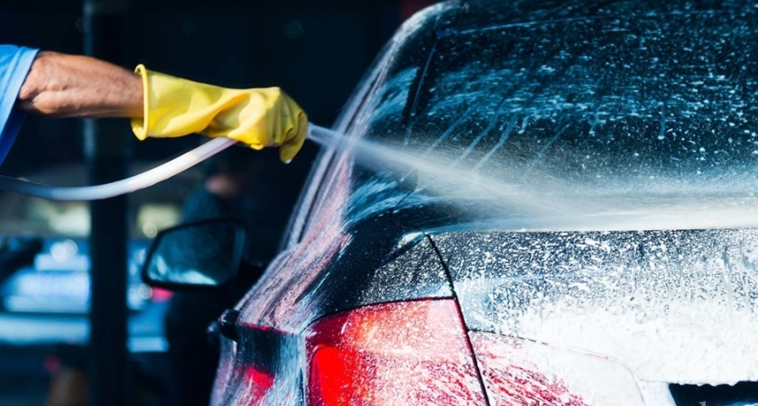 В Челнах пьяный работник автомойки угнал иномарку клиента