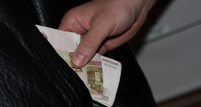 Ну и кража: челнинец вытащил из пиджака знакомого 1 млн 300 тыс. рублей