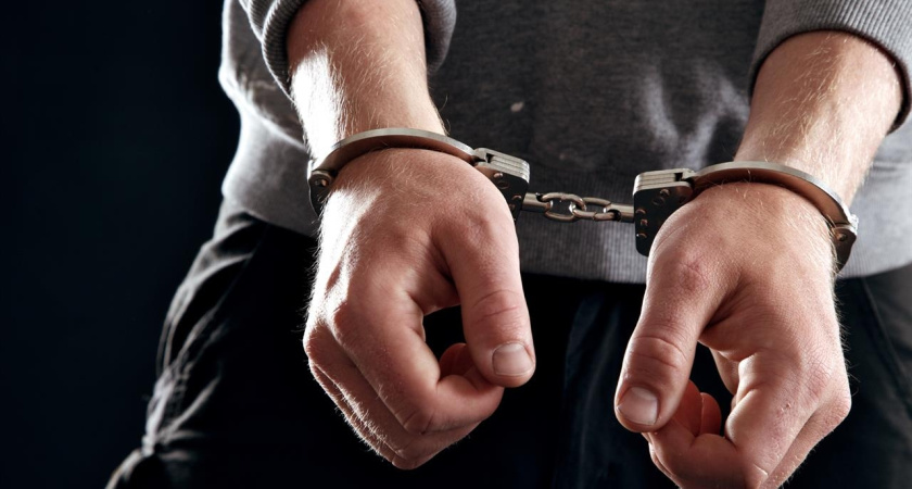 В Челнах пенсионер развернул в гараже «завод» по производству оружия