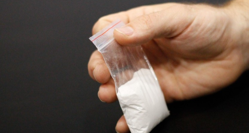 В Челнах 16-летняя девочка пыталась сбыть крупную партию наркотиков