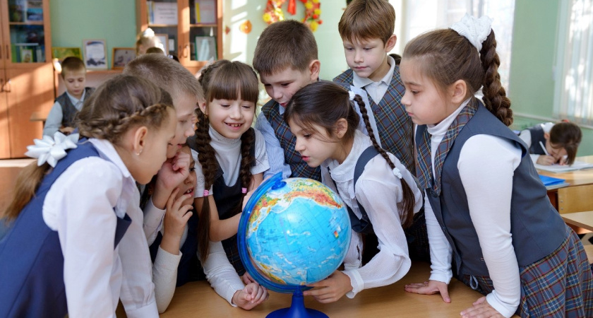 Росстат посчитал, сколько стоит собрать ребенка в школу