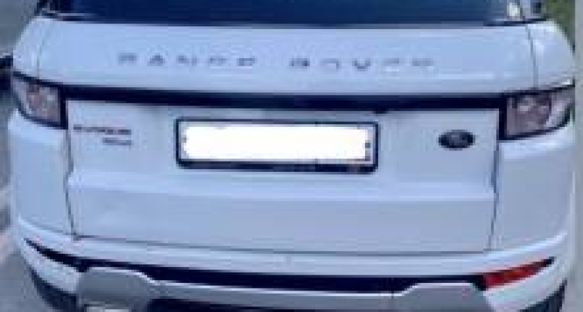 Имущество арестовано: в Татарстане автоледи осталась без крутого RANGE ROVER