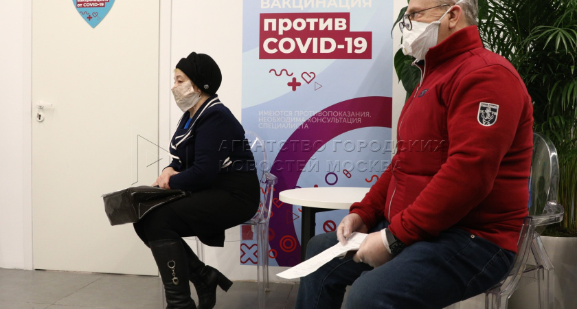 В Челнах открыли еще один мобильный пункт вакцинации от COVID-19 