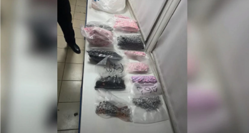 Житель Петербурга пытался сбыть в Татарстане 17 кг экстази