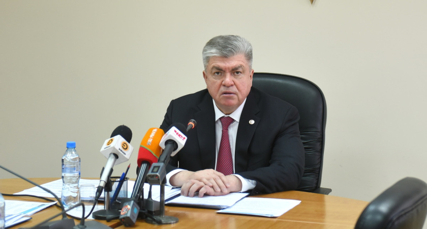 Магдеев о ноябрьских каникулах: «В поликлиниках очередей не было, поток обращающихся снизился»