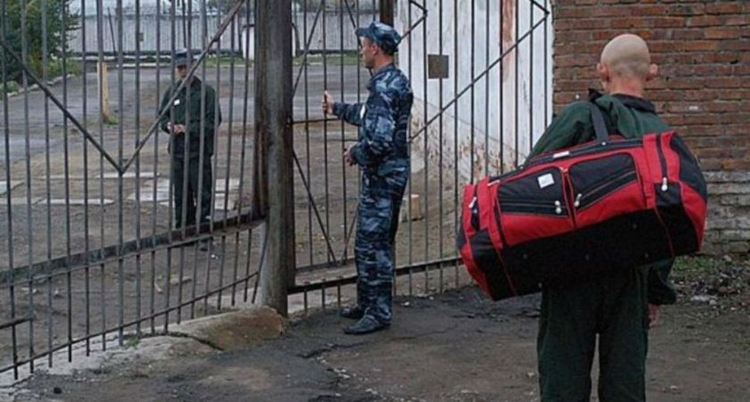 Глотнул свободы: в Татарстане мужчина не успел доехать из колонии домой, как вновь получил срок