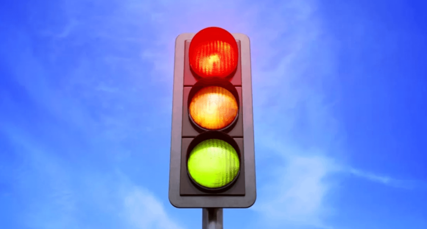 На 40 лет Победы светофор отключат, а на Фоменко установят новый 