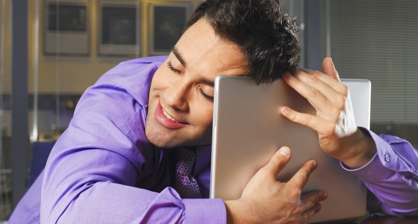 33 тыс. рублей в никуда: челнинец потратил деньги мамы на жрицу любви