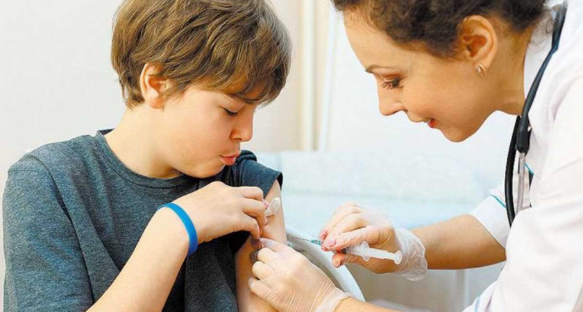 Скоро появится вакцина от коронавируса для подростков от 12 лет