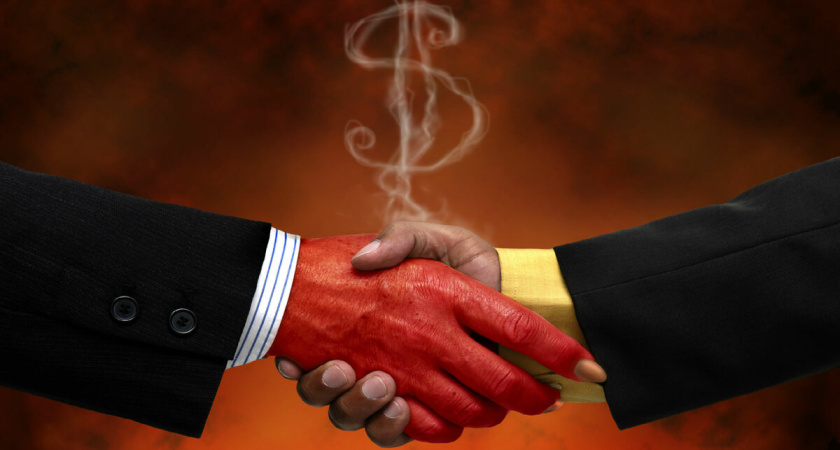 Бартер: в Татарстане женщина прописала у себя жителя Таджикистана