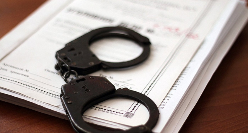 На челнинского лихача, протаранившего десятки машин, возбудили уголовное дело