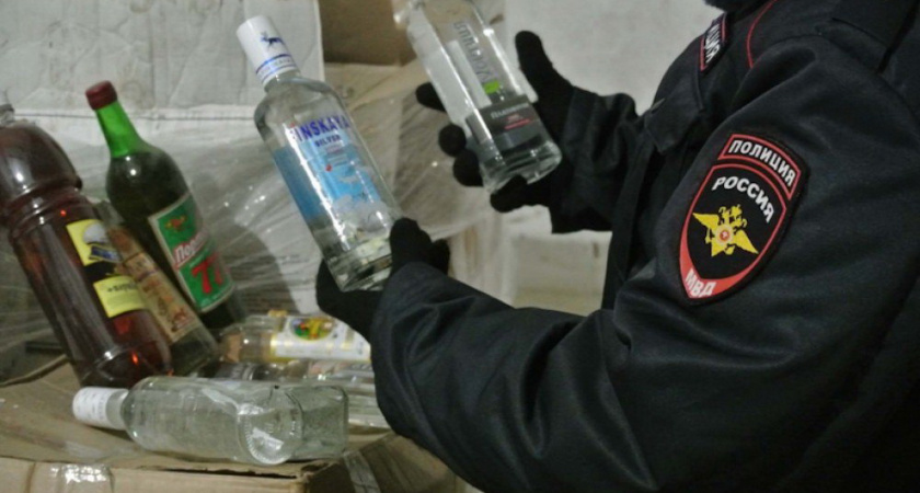 В 2021-м году в Челнах из незаконной продажи было изъято 2,5 тыс. литра алкоголя