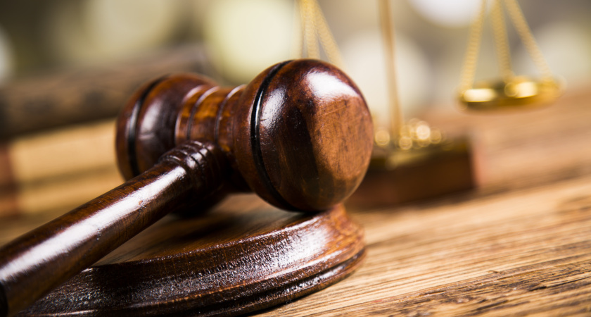 Челнинец отправился под суд за татуировку с нацистской символикой