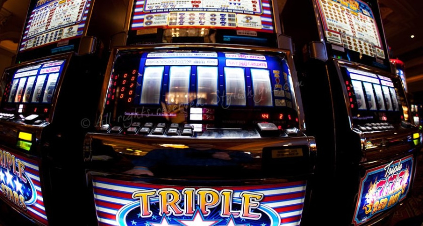 Заработал 8 тыс. рублей: челнинец организовал в подвале жилого дома Лас-Вегас