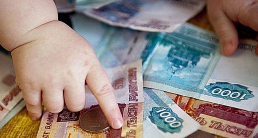 В Татарстане многодетная мать задолжала детям 1,6 млн рублей