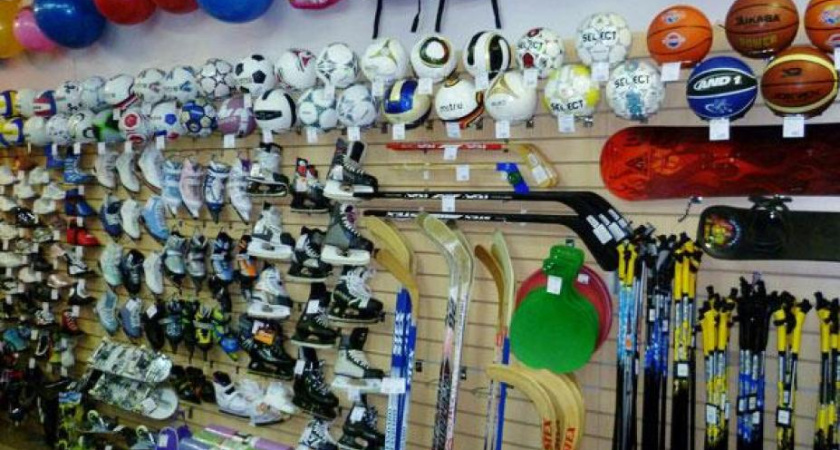 Жительница Челнов умудрялась выходить из спортивного магазина с покупками, не оплачивая их