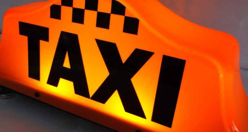 В Челнах мошенник попросил таксиста забрать с постамата посылки и оплатить за них