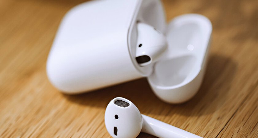 21-летняя челнинка украла беспроводные наушники за 20 тыс. рублей