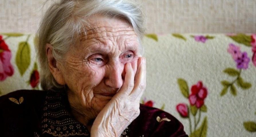 В Казани у старушки украли более полмиллиона рублей