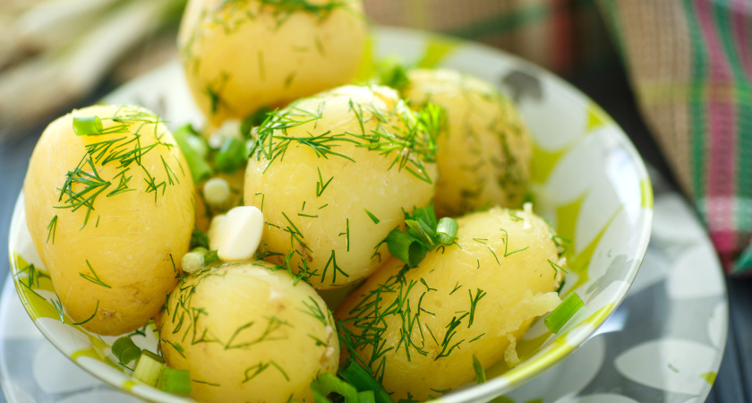 Врач подсказала россиянам способ сделать картошку полезной