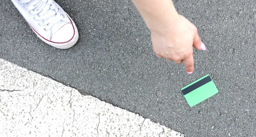 Найденная челнинцем банковская карта превратила его в преступника