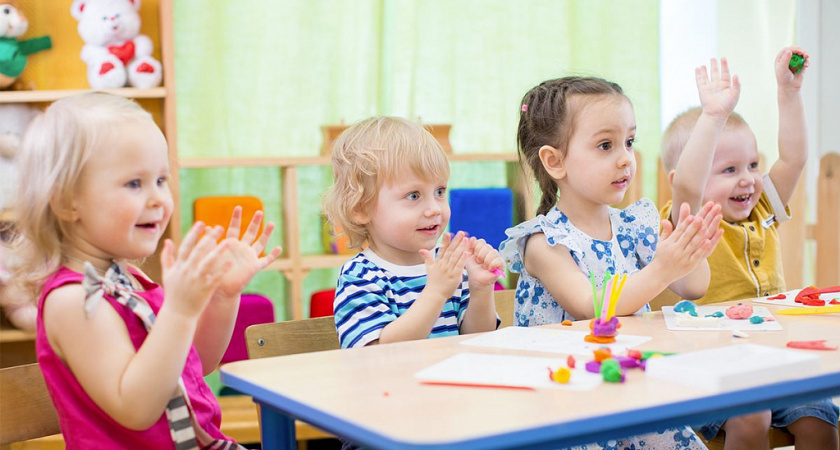 В Челнах наказали детсад, в котором по просьбе родителей воспитателя отстранили от работы
