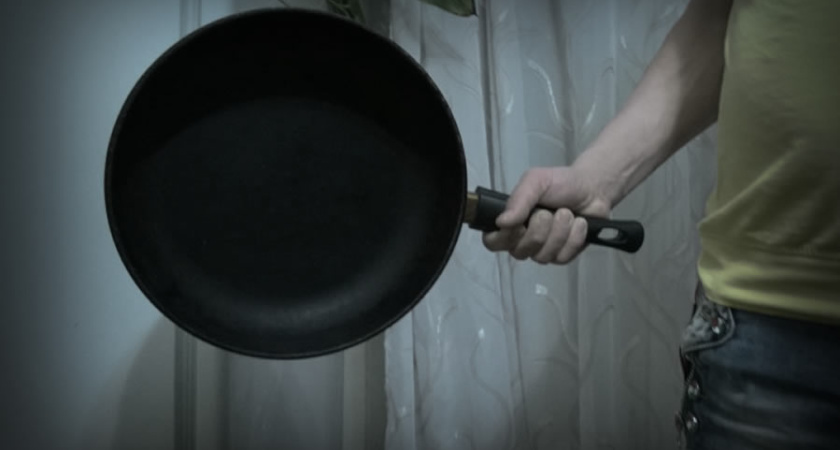 В Татарстане преступник, до смерти избивший собутыльника сковородой, предстанет перед судом