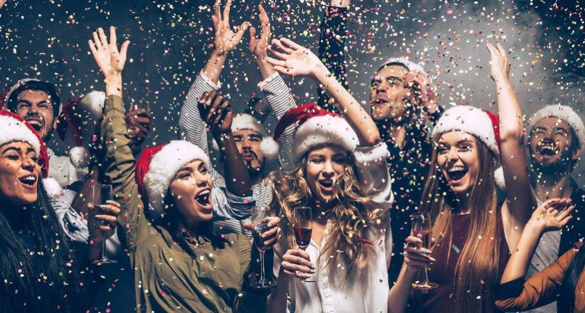 Новогодний корпоратив в Набережных Челнах: 8 кафе и ресторанов, где можно отметить Новый год 2024