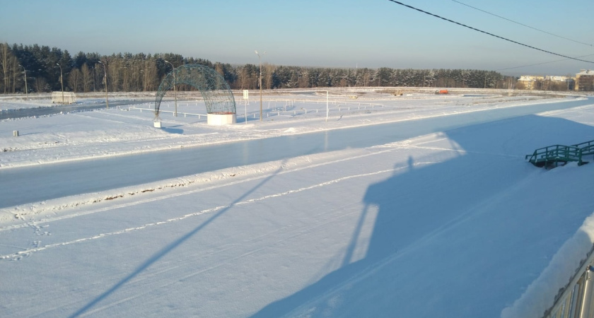Все берем коньки: в Челнах действуют катки
