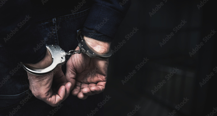 В Татарстане вор порезался об осколки стекла и потерял сознание из-за кровотечения